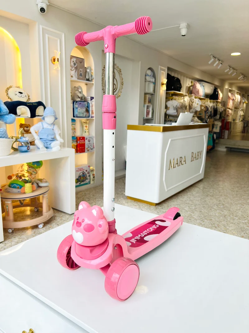 ⭕️MONOPATÍN INFANTIL CON LUCES Y MÚSICA ROSADA