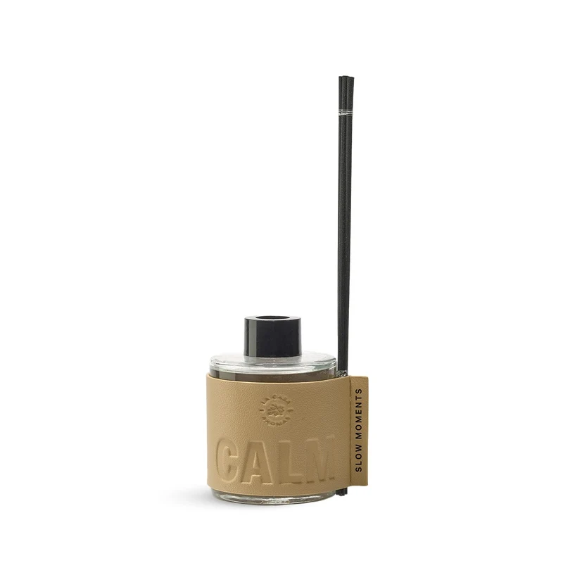 Ambientador Mikado Cuero Calm 140 ml - La Casa de los Aromas